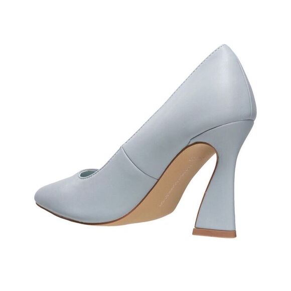 Women's Raven Flared Heel Pumps - Picture 5 of 12